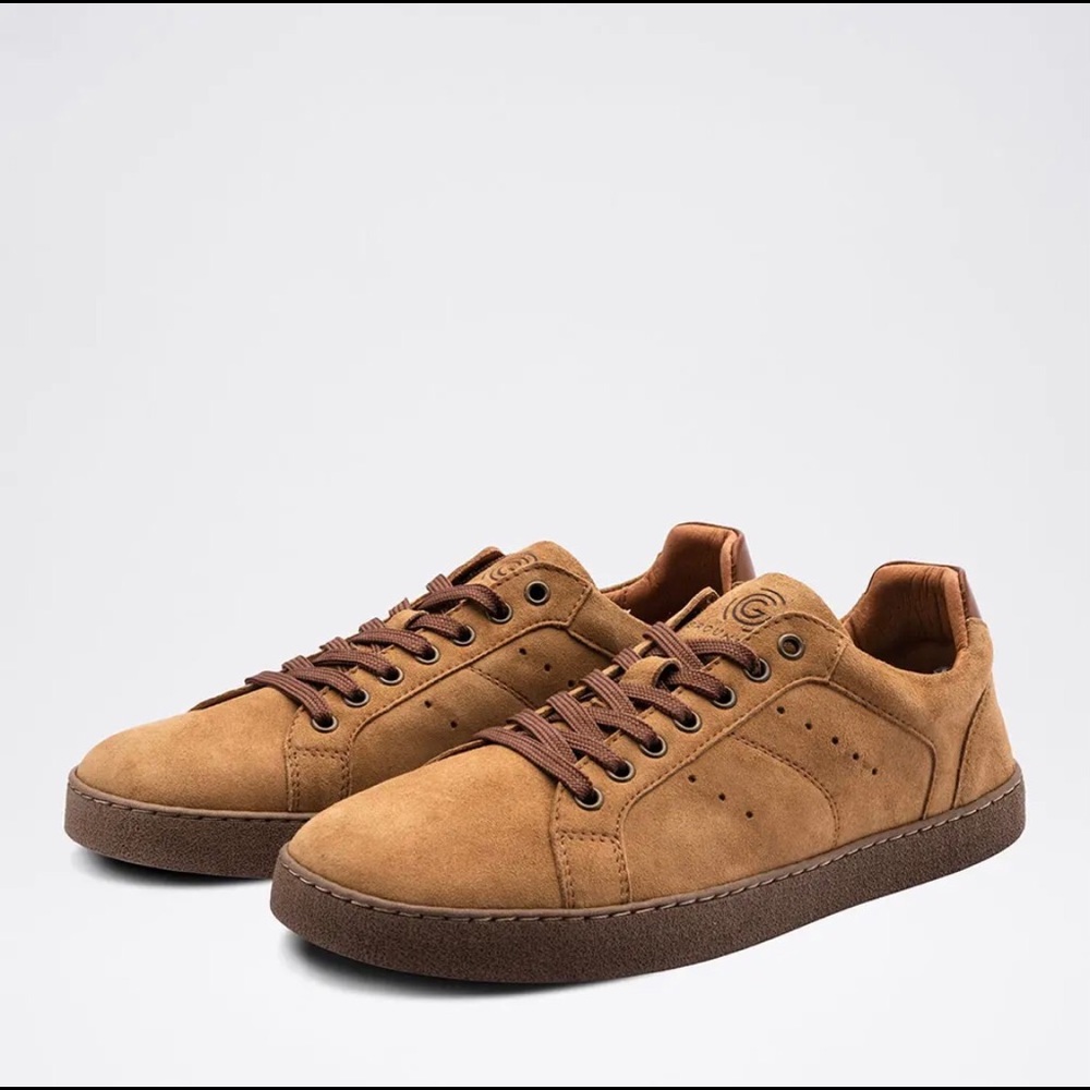 Groundies Universe Barefoot Sneaker in Camel